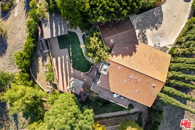 4920 Llano Drive, Woodland Hills (los Angeles), CA 91364