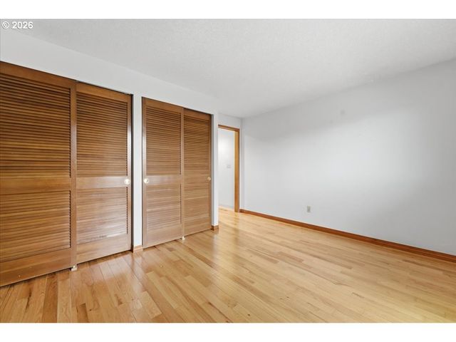 5212 Sw BARCLAY Ct, Beaverton, OR 97005