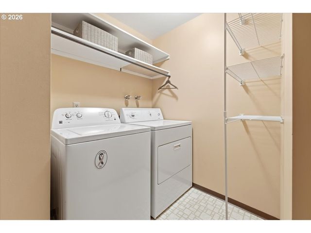 5212 Sw BARCLAY Ct, Beaverton, OR 97005