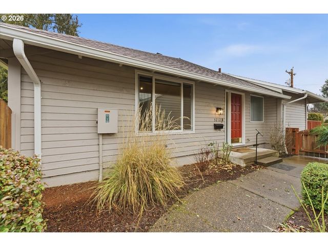 5212 Sw BARCLAY Ct, Beaverton, OR 97005