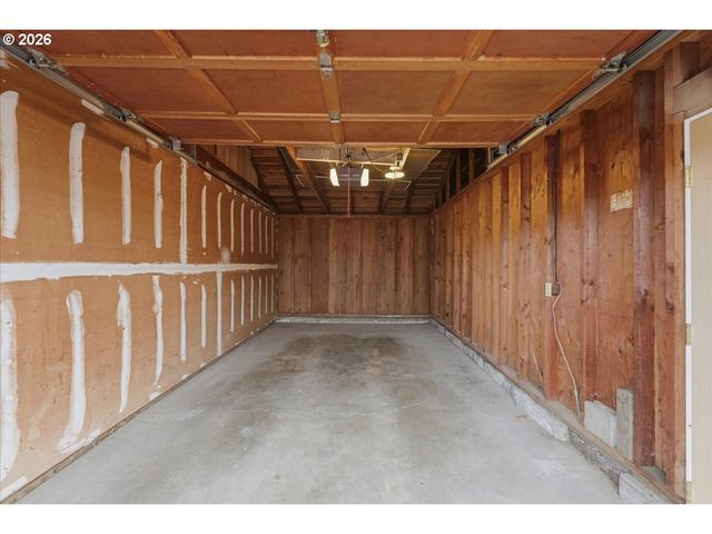 5212 Sw BARCLAY Ct, Beaverton, OR 97005