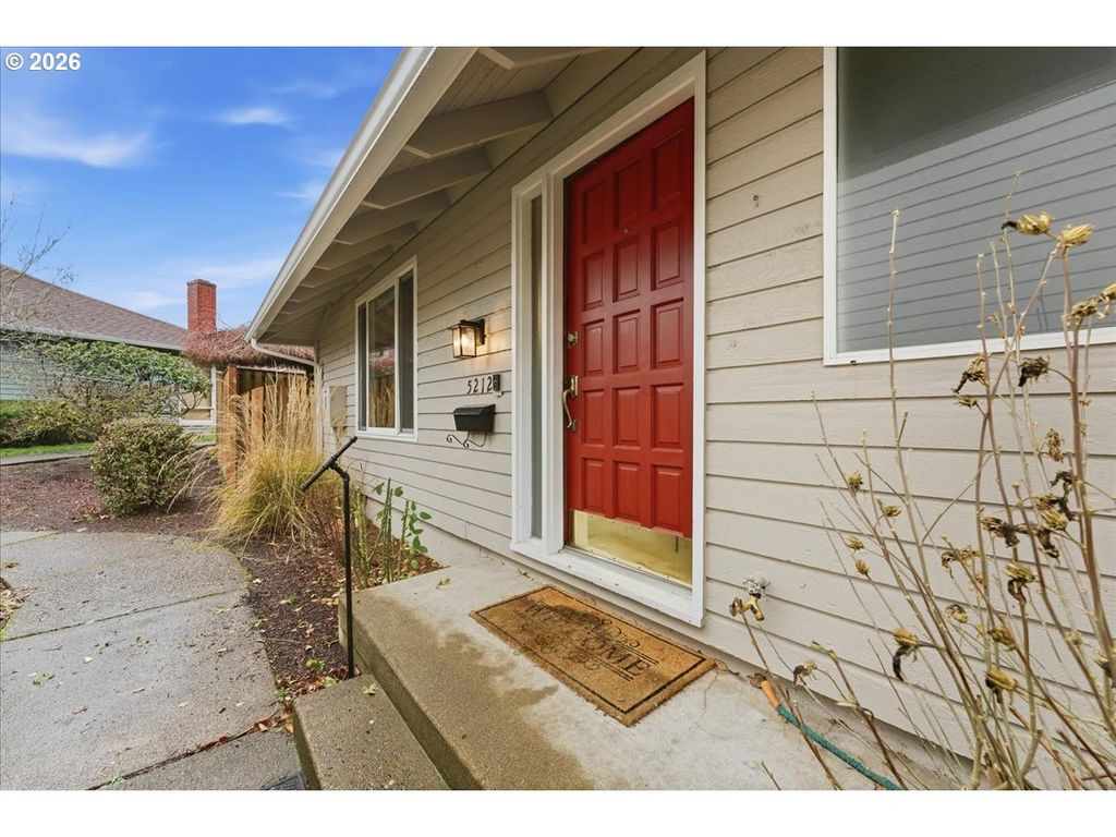 5212 Sw BARCLAY Ct, Beaverton, OR 97005