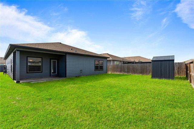 7510 Quartz Dr, Corpus Christi, TX 78414