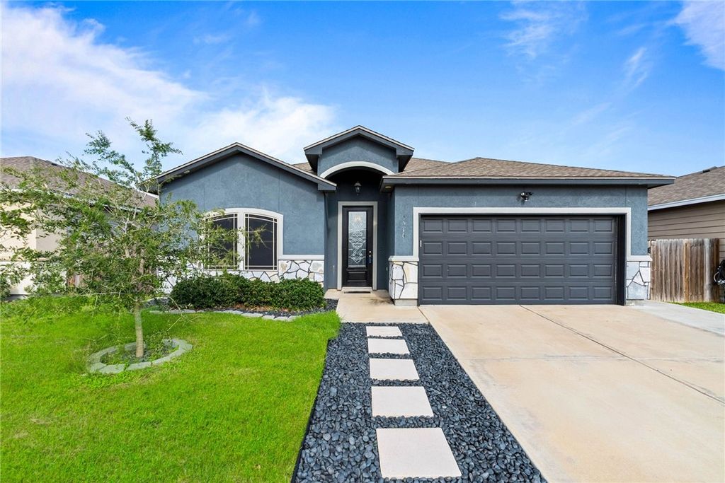 7510 Quartz Dr, Corpus Christi, TX 78414