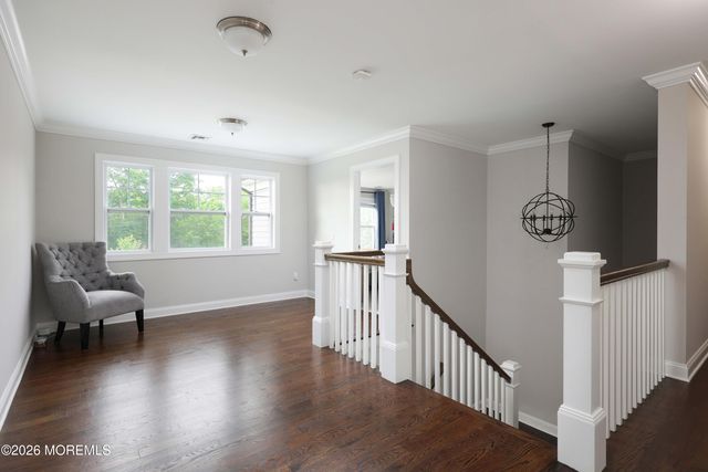 8 Legend Hollow Court, Freehold, NJ 07728