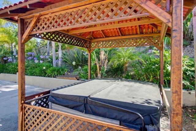 8995 Hampe Court, San Diego, CA 92129