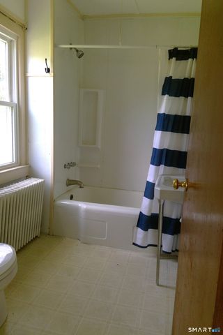 92 Pine Street, Columbia, CT 06237