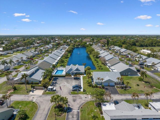 2538 SE Tropical East Circle, Port St. Lucie, FL 34952