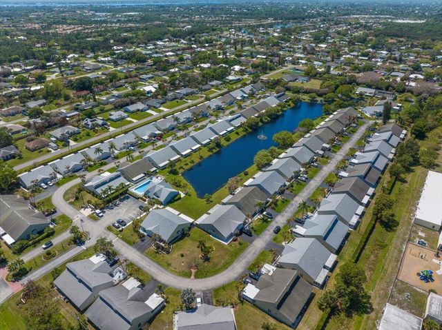 2538 SE Tropical East Circle, Port St. Lucie, FL 34952