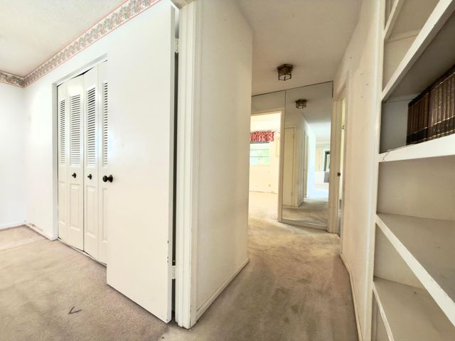 135 SE 26TH Avenue, Boynton Beach, FL 33435