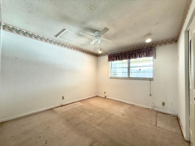 135 SE 26TH Avenue, Boynton Beach, FL 33435