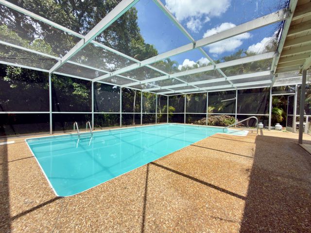 135 SE 26TH Avenue, Boynton Beach, FL 33435