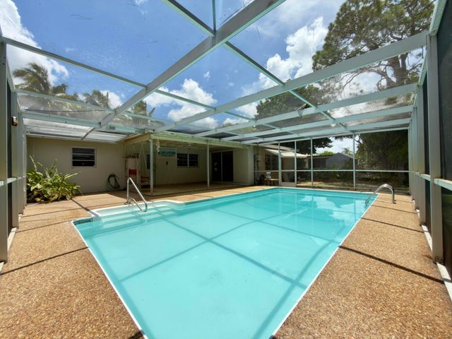 135 SE 26TH Avenue, Boynton Beach, FL 33435