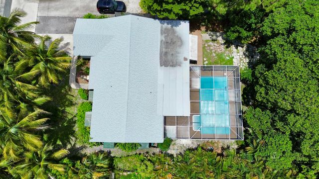 135 SE 26TH Avenue, Boynton Beach, FL 33435