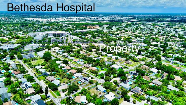 135 SE 26TH Avenue, Boynton Beach, FL 33435