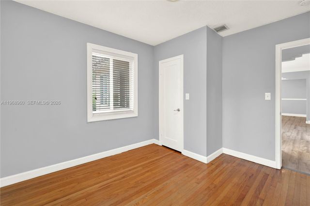 2001 SW 37th Ave, Miami, FL 33145