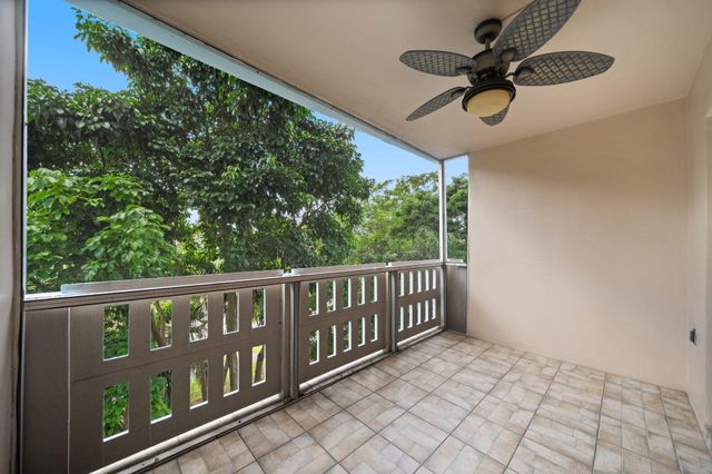 4001 Hillcrest Drive 406, Hollywood, FL 33021