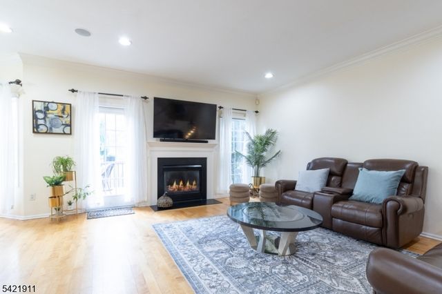 97 Winged Foot Dr, Livingston Twp., NJ 07039