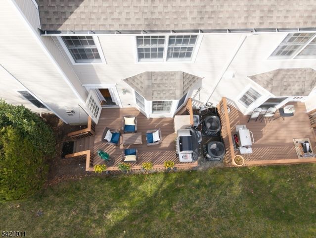 97 Winged Foot Dr, Livingston Twp., NJ 07039