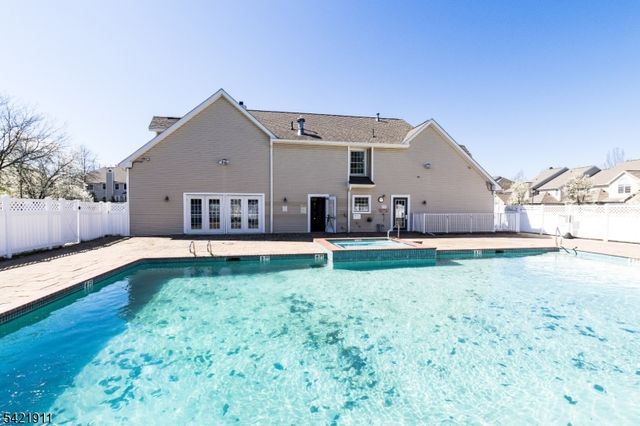 97 Winged Foot Dr, Livingston Twp., NJ 07039