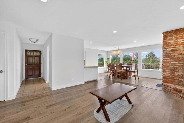 497 Estrella Drive, Scotts Valley, CA 95066