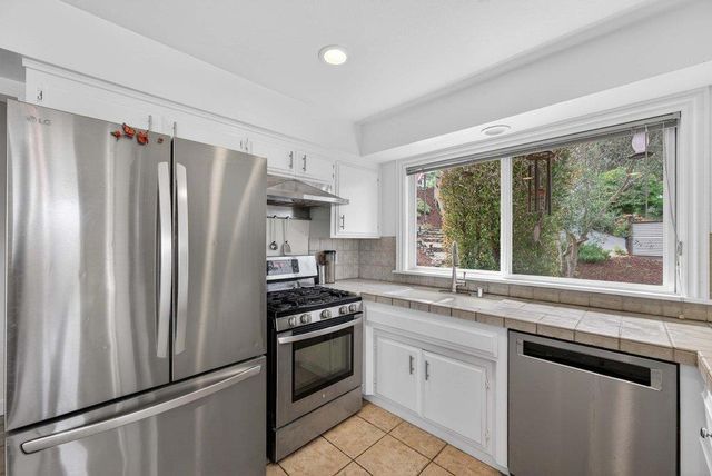 497 Estrella Drive, Scotts Valley, CA 95066