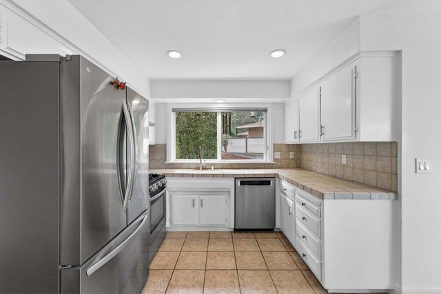 497 Estrella Drive, Scotts Valley, CA 95066