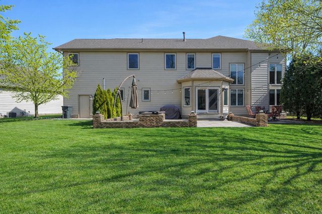 10588 Erie Drive, Crown Point, IN 46307