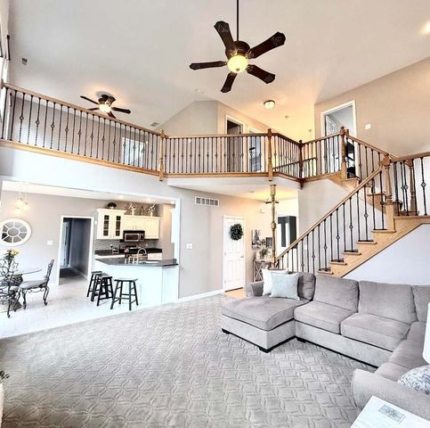 10588 Erie Drive, Crown Point, IN 46307