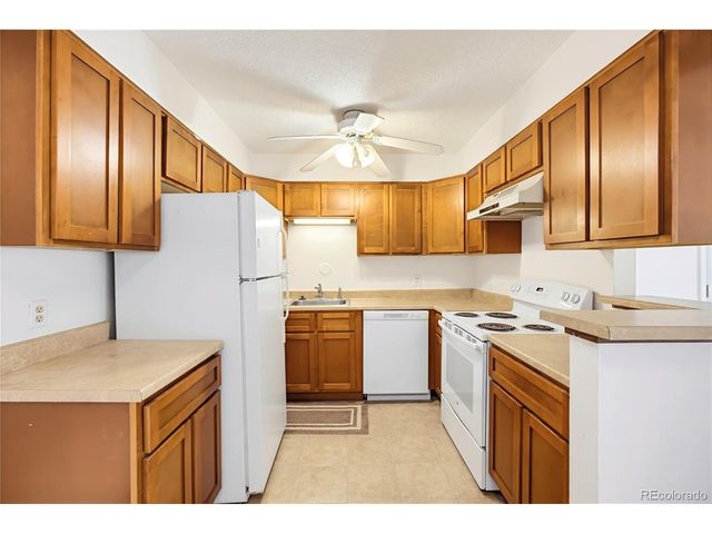 3344 S Ammons St 16-16-101, Lakewood, CO 80227