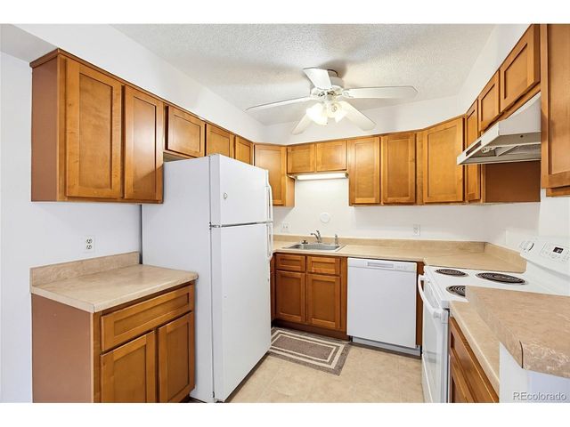 3344 S Ammons St 16-16-101, Lakewood, CO 80227