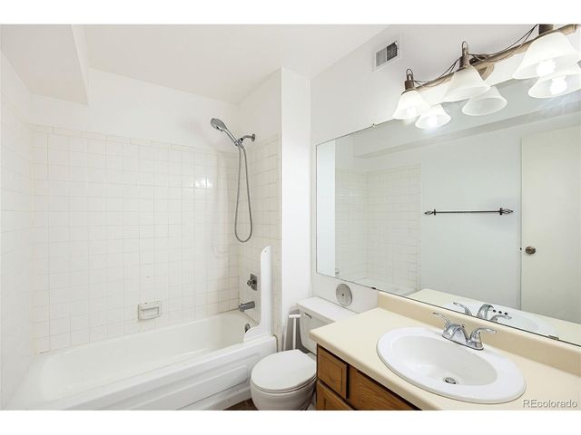 3344 S Ammons St 16-16-101, Lakewood, CO 80227