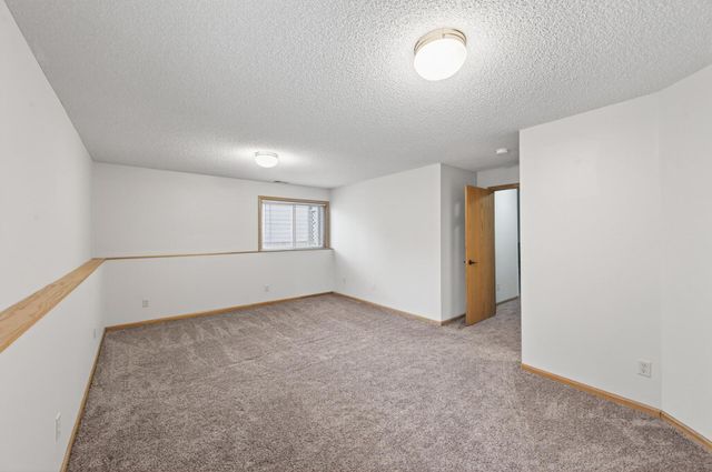 7009 110th Avenue N, Champlin, MN 55316