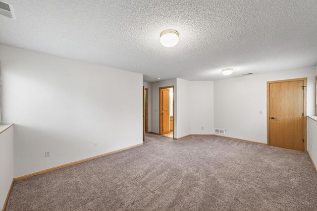 7009 110th Avenue N, Champlin, MN 55316