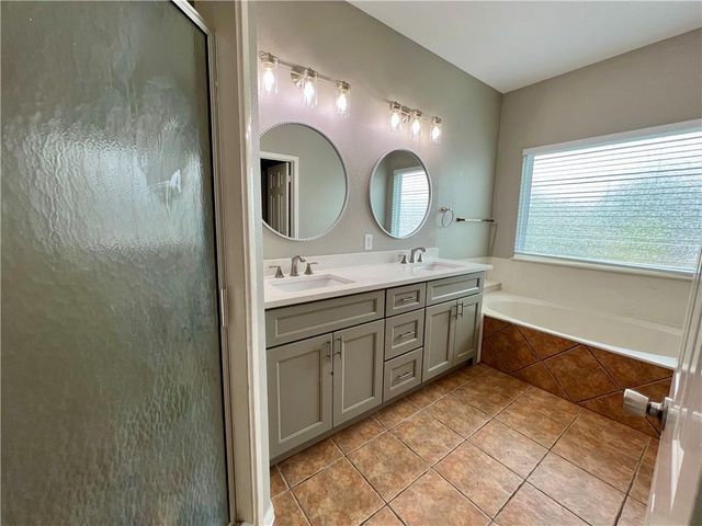 1706 Winners Ribbon CIR, Pflugerville, TX 78660
