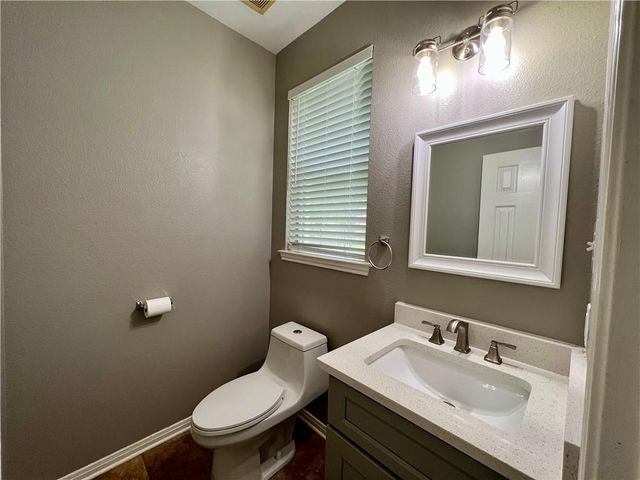 1706 Winners Ribbon CIR, Pflugerville, TX 78660
