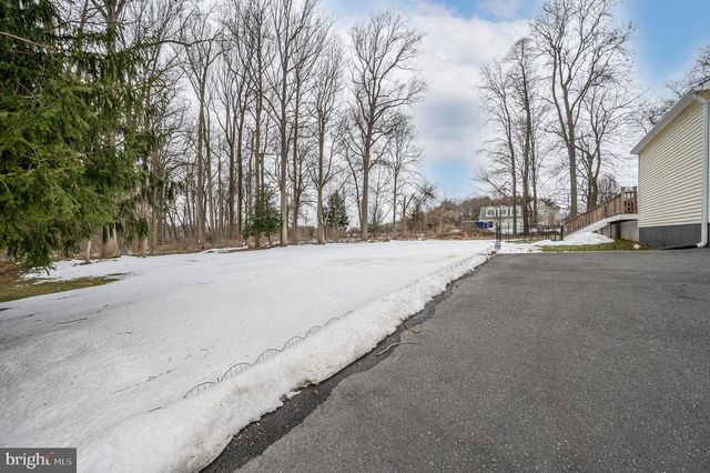 108 BORDENTOWN GEORGETOWN RD, Chesterfield, NJ 08515