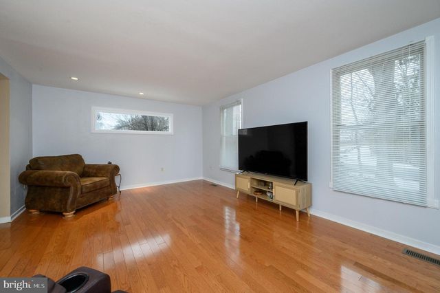 108 BORDENTOWN GEORGETOWN RD, Chesterfield, NJ 08515