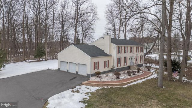 108 BORDENTOWN GEORGETOWN RD, Chesterfield, NJ 08515