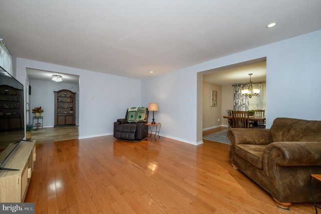 108 BORDENTOWN GEORGETOWN RD, Chesterfield, NJ 08515