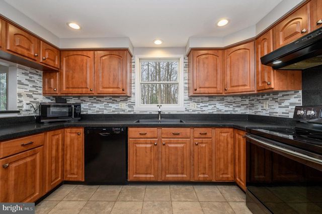 108 BORDENTOWN GEORGETOWN RD, Chesterfield, NJ 08515