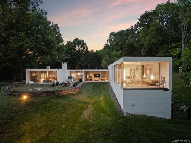 125 Davids Hill Road, Bedford Hills, NY 10506