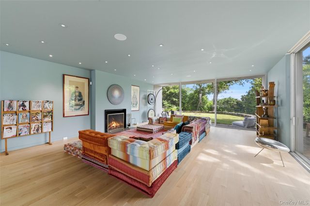 125 Davids Hill Road, Bedford Hills, NY 10506