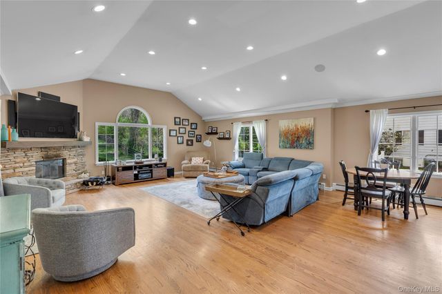 188 Flower Hill Road, Huntington, NY 11743