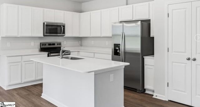 210 Gumwood Circle, Gaffney, SC 29341