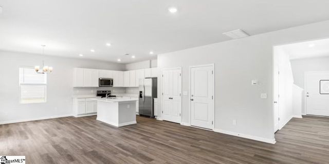 210 Gumwood Circle, Gaffney, SC 29341