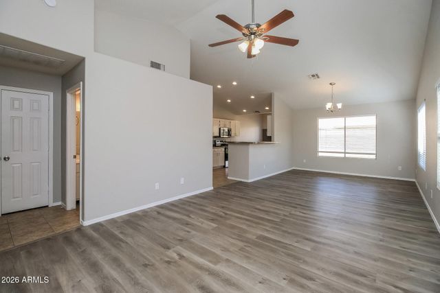 1550 E FLINT Street, Chandler, AZ 85225