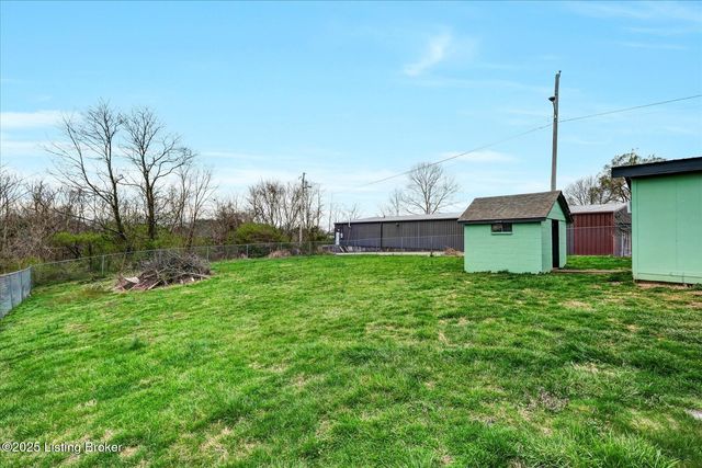 287 S Bardstown Rd, Mt Washington, KY 40047