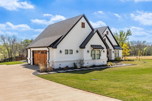 108 Golf Walk Circle, Denison, TX 75020