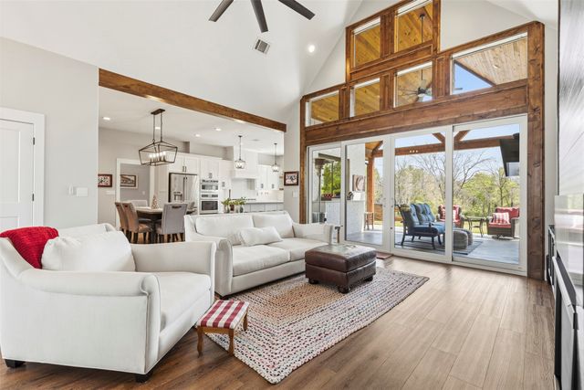 108 Golf Walk Circle, Denison, TX 75020